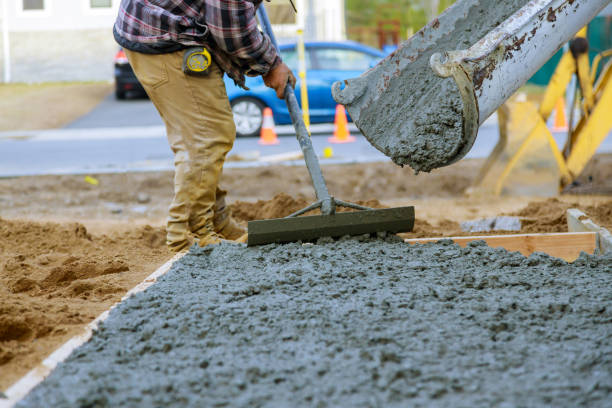 Best Concrete Demolition Services  in Mason City, IA
